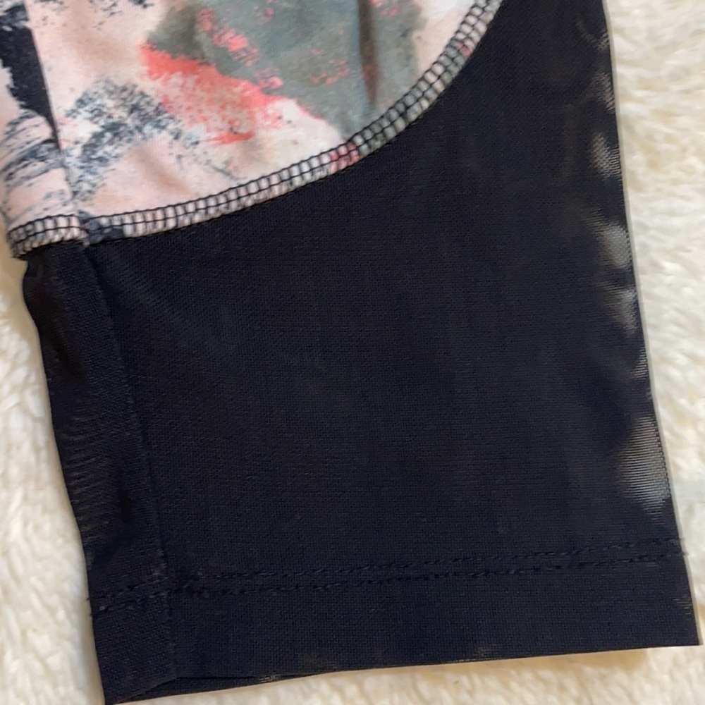 Balance Collection Leggings‎ - Picture 2 of 4